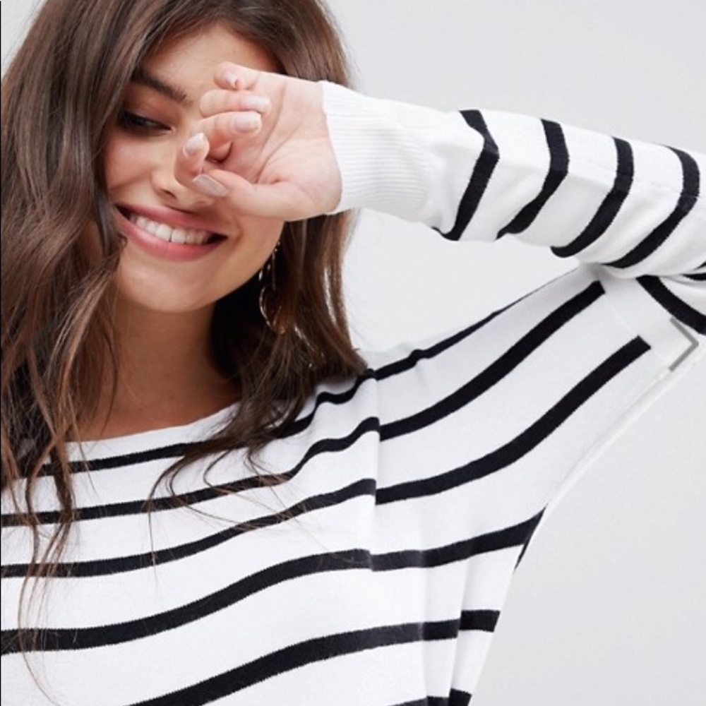 🌼🌼🌼 French Connection sweater tunic - Picture 4 of 8